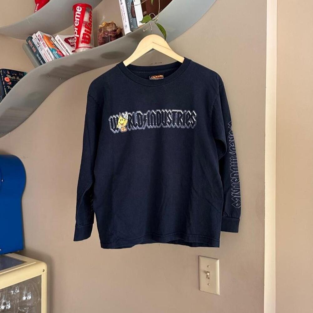 Vintage Y2K World Industries Long Sleeve Shirt